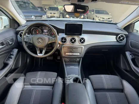 GLA 200 Advance 1.6/1.6 TB 16V Flex Aut.