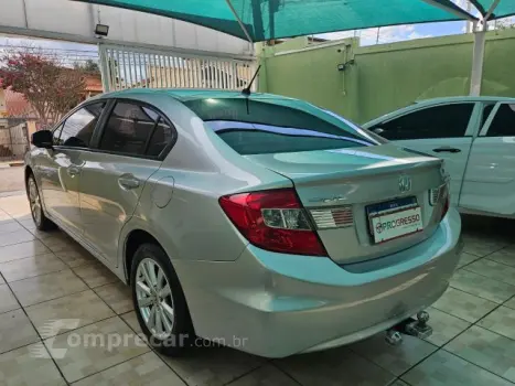 CIVIC - 1.8 LXS 16V 4P AUTOMÁTICO