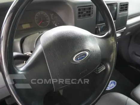 F-250 3.9 XLT 4X2 CS DIESEL 2P MANUAL