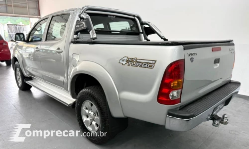 HILUX 2.4 4X4 CD 8V