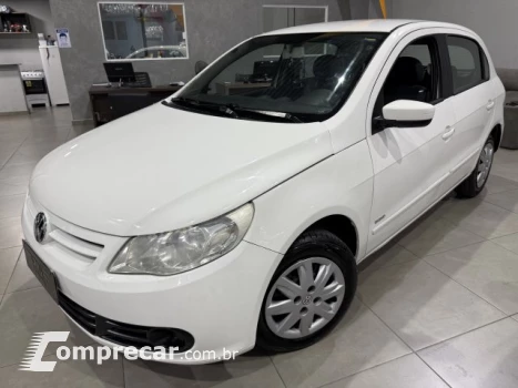 Volkswagen GOL - 1.0 MI 8V 4P MANUAL G.V 4 portas