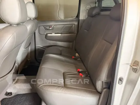 HILUX 3.0 SRV 4X4 CD 16V TURBO INTERCOOLER DIESEL 4P AUTOMÁT