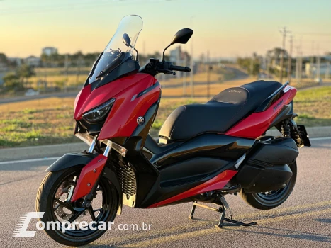 Yamaha XMAX 250