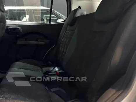 UNO - 1.0 VIVACE 8V 4P MANUAL