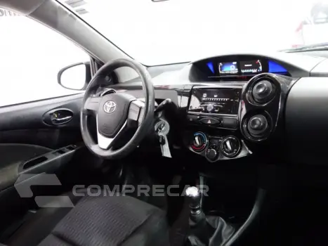 ETIOS HATCH - 1.3 X 16V 4P MANUAL