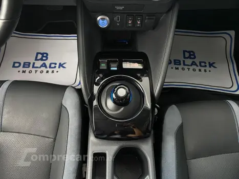 LEAF Aut. (Elétrico)