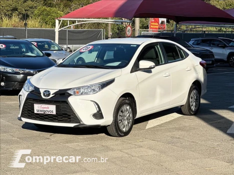 Toyota YARIS 1.5 16V FLEX SEDAN XL LIVE MULTIDRIVE 4 portas