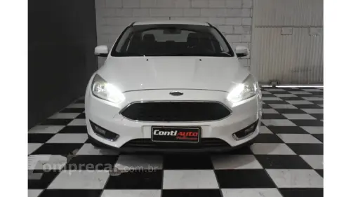 FOCUS SEDAN - 2.0 SE 16V 4P POWERSHIFT