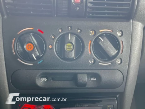CLASSIC - 1.0 MPFI LS 8V 4P MANUAL