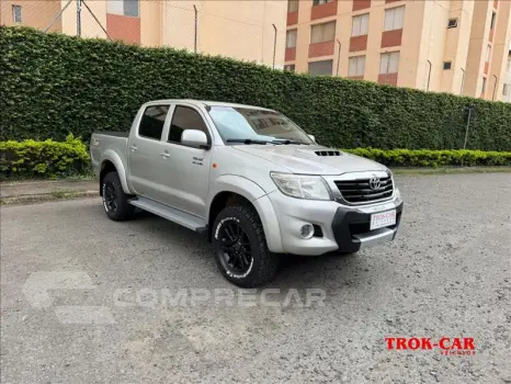 Toyota HILUX 3.0 STD 4X4 CD 16V Turbo Intercooler 4 portas