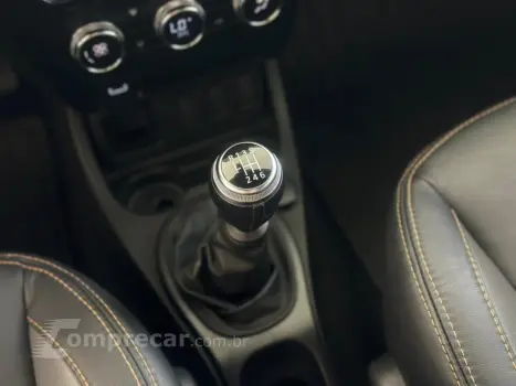 OROCH 1.6 16V SCE FLEX ICONIC MANUAL