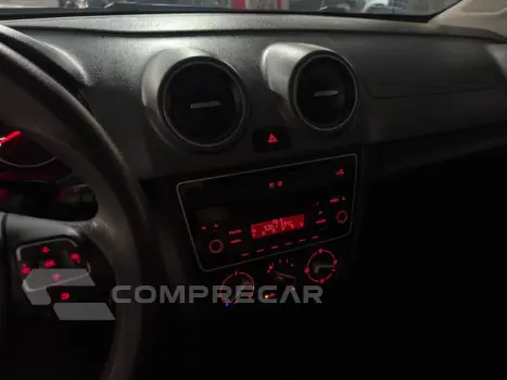 Saveiro Highline 1.6 T. Flex 8V CD