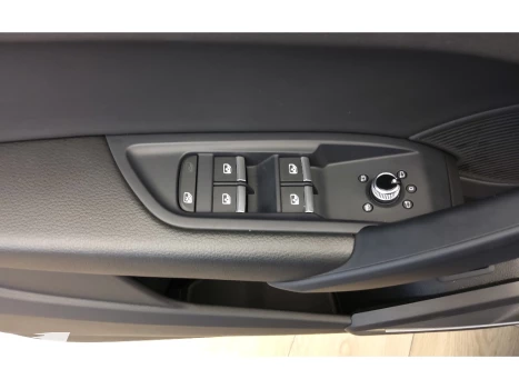 Q5 2.0 45 TFSI GASOLINA S LINE BLACK QUATTRO S TRONIC
