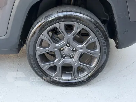 RENEGADE 1.3 T270 TURBO FLEX S 4X4 AT9