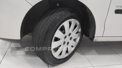 POLO SEDAN 1.6 MI 8V