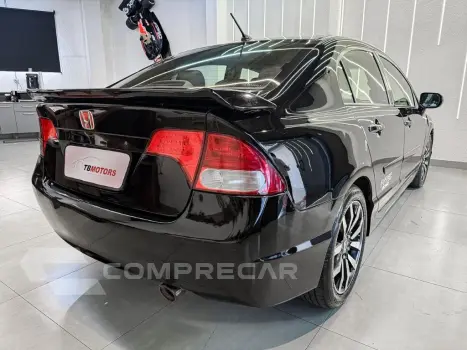 Civic Sedan LXS 1.8/1.8 Flex 16V Mec. 4p