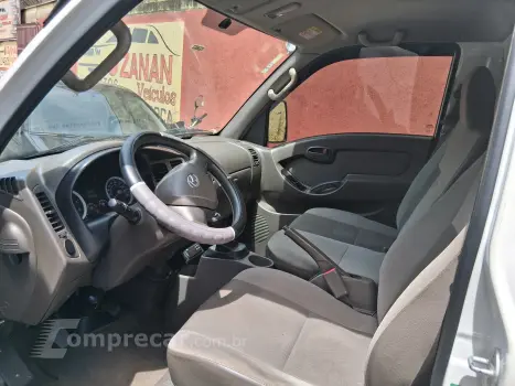 HR 2.5 Longo COM Bau 4X2 16V 130cv Turbo Intercooler