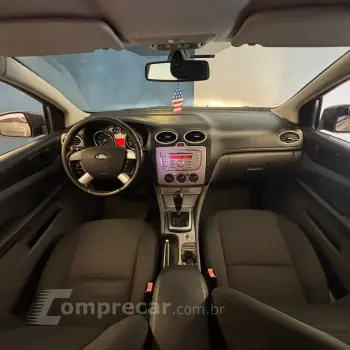 Focus Sedan 2.0 16V/2.0 16V Flex 4p Aut.