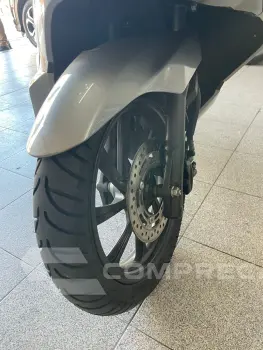 PCX 150 DLX