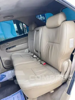 Hilux SW4 SRV D4-D 4x4 3.0 TDI Dies. Aut