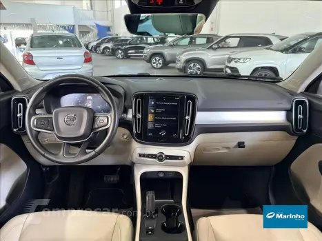 XC40 2.0 T5 GASOLINA MOMENTUM AWD GEARTRONIC