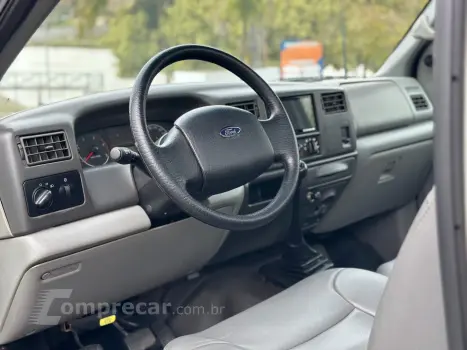 F-250 3.9 XL MAX POWER 4X2 CD DIESEL 4P MANUAL