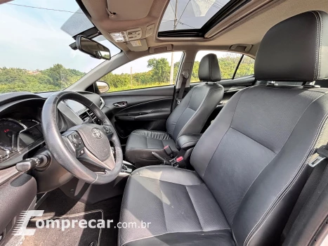 Yaris Sedan 1.5 XLS CVT (Flex)