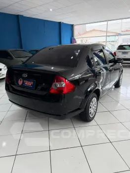 FIESTA 1.6 MPI Class Sedan 8V