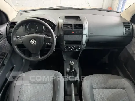POLO SEDAN 1.6 MI Comfortline 8V