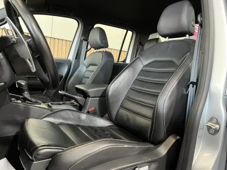 AMAROK 3.0 V6 TDI DIESEL HIGHLINE EXTREME CD 4MOTION AUTOMÁT