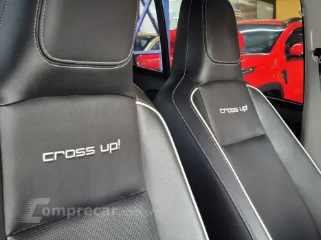 up! cross 1.0 TSI Total Flex 12V 5p