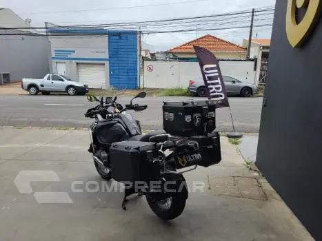 R 1250 GS Adventure Premium Triple Black