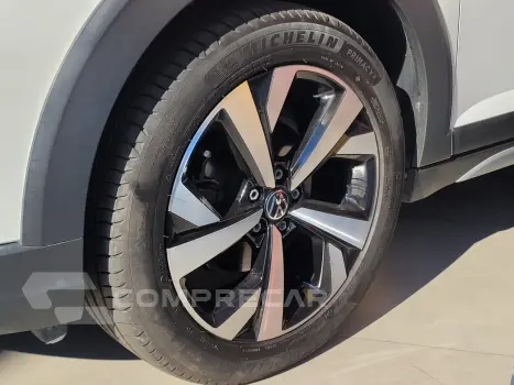 Nivus Highline 1.0 200 TSI Flex Aut.