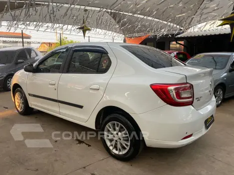 Logan 1.6 Expression 8V Flex 4P Manual