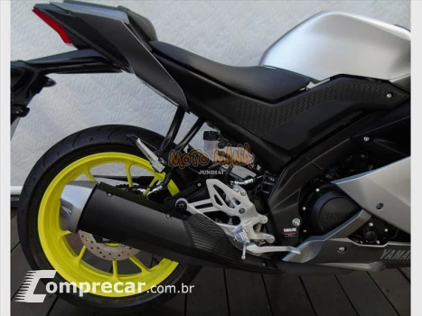 YZF R15