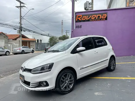 Volkswagen FOX 1.6 MSI Highline 16V 4 portas