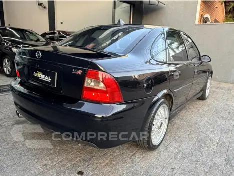 VECTRA 2.0 MPFI GLS 8V GASOLINA 4P MANUAL