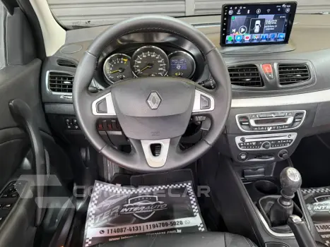 FLUENCE 2.0 Dynamique 16V