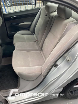 Civic 1.8 16V 4P LXS