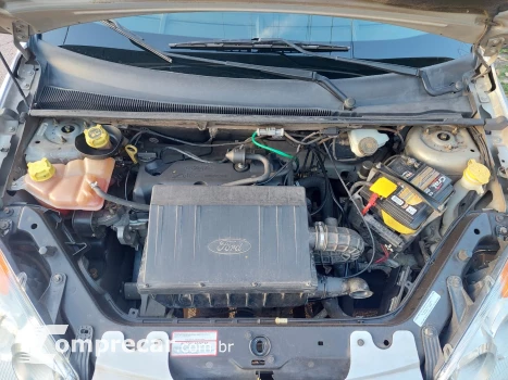 FIESTA 1.0 MPI Hatch 8V