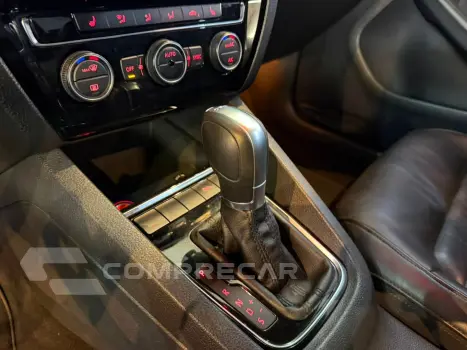 Jetta 2.0 Tsi Highline 211Cv Gasolina 4P Tiptronic