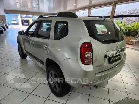 Duster 1.6 16V 4P FLEX TECH ROAD