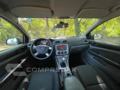 FOCUS 1.6 SE Hatch 16V