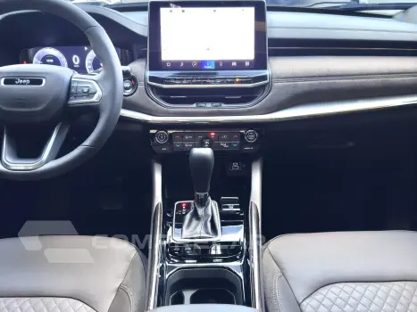 COMMANDER 1.3 T270 TURBO FLEX OVERLAND AT6