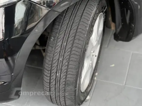 FIT 1.4 LX 16V FLEX 4P AUTOMÁTICO