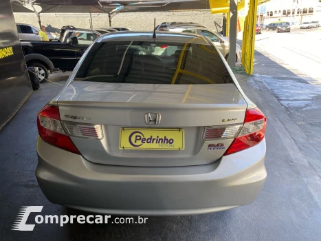 Civic 2.0 16V 4P FLEX LXR AUTOMÁTICO