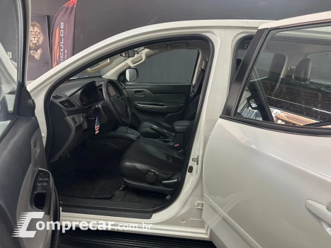 L200 TRITON 2.4 16V Turbo GLS CD 4X4