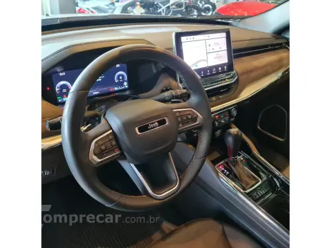 COMMANDER 1.3 T270 TURBO FLEX OVERLAND AT6