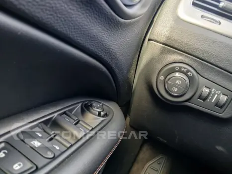 COMPASS - 2.0 16V SPORT AUTOMÁTICO
