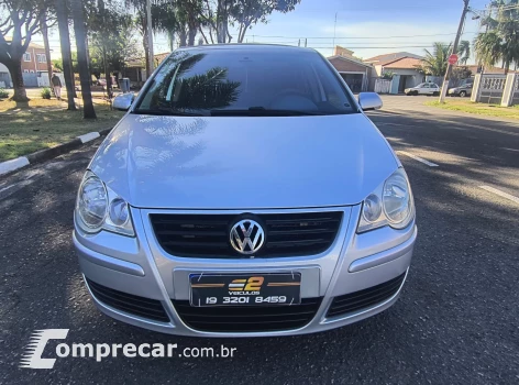 POLO SEDAN 1.6 MI 8V
